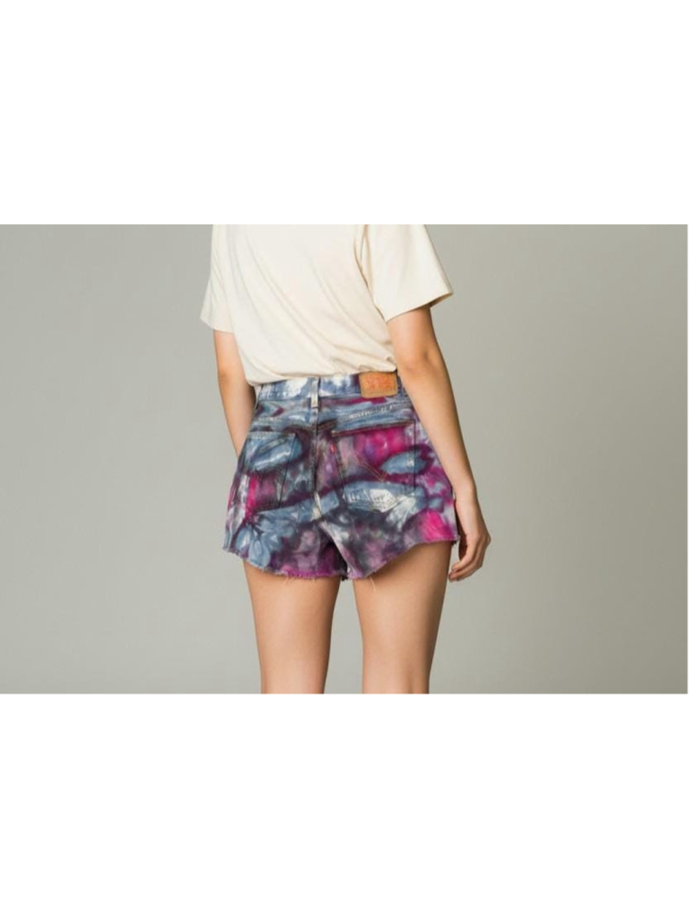 Size 36 - Upcycled Levi's 550 Denim Shorts: Hand-Dyed Tie Dye Cutoffs